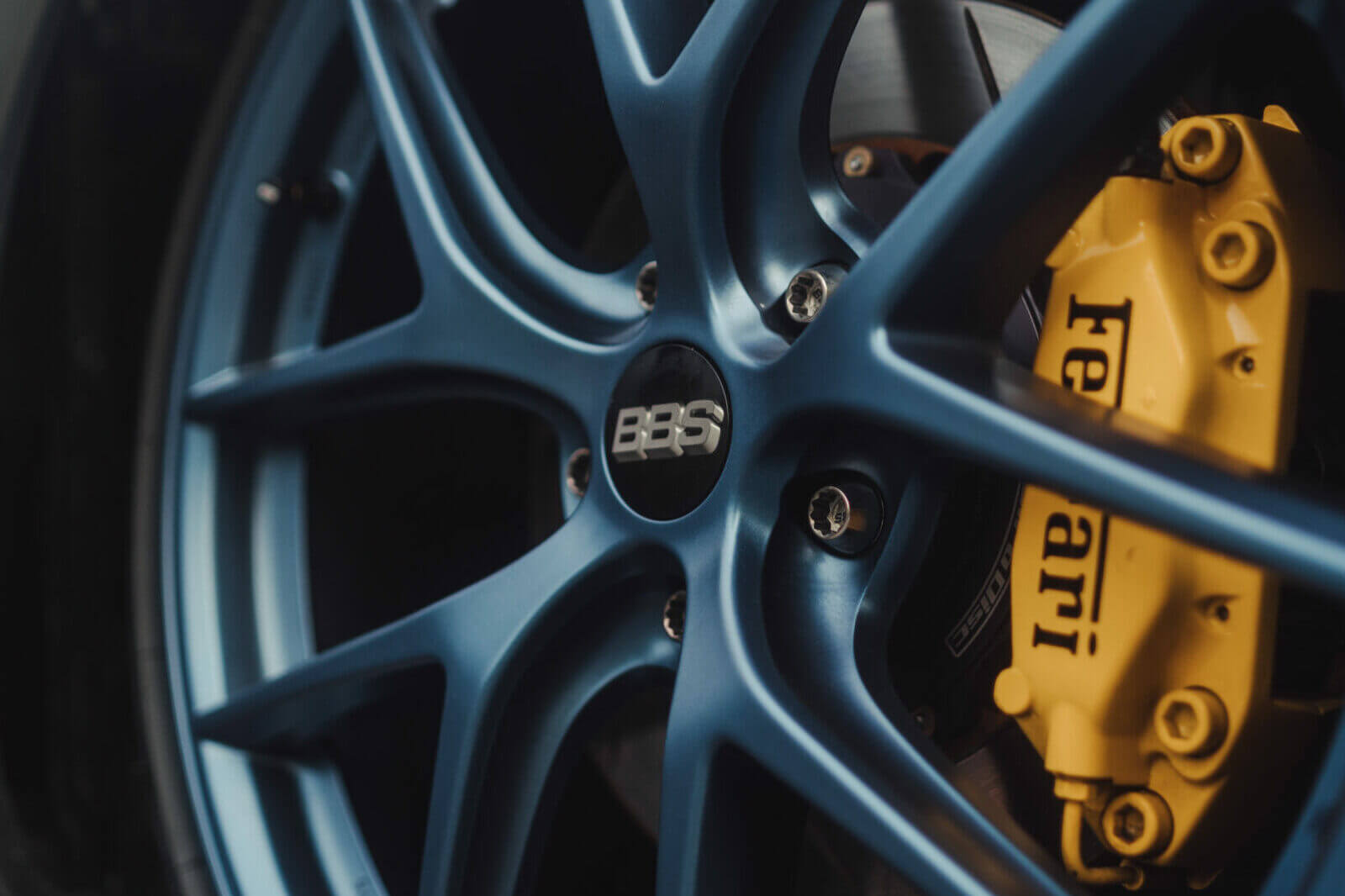 The Ultimate Guide to Aftermarket Wheels